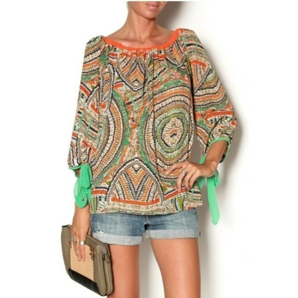 Umgee Blouse Size Medium